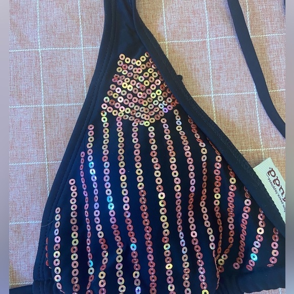 MUDD Triangle Black String Bikini Top Size M - Picture 5 of 6